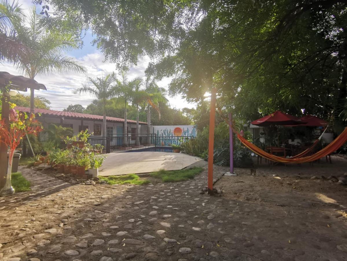 Villa Del Sol Hotel & Restaurante Villavieja Dış mekan fotoğraf
